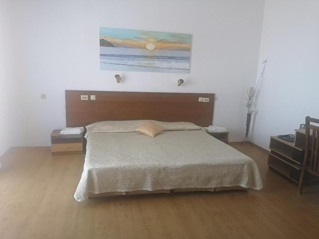 Family Hotel Verona Sozopol Luaran gambar