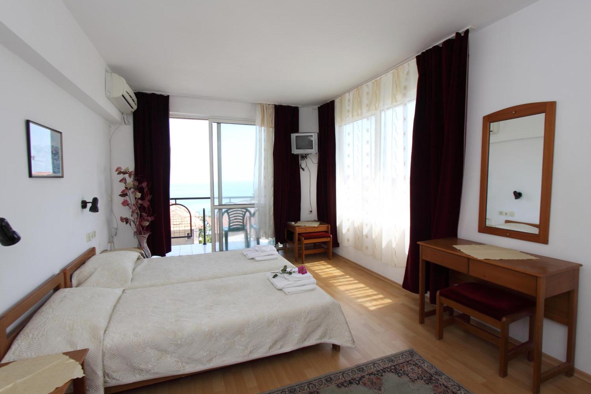 Family Hotel Verona Sozopol Luaran gambar