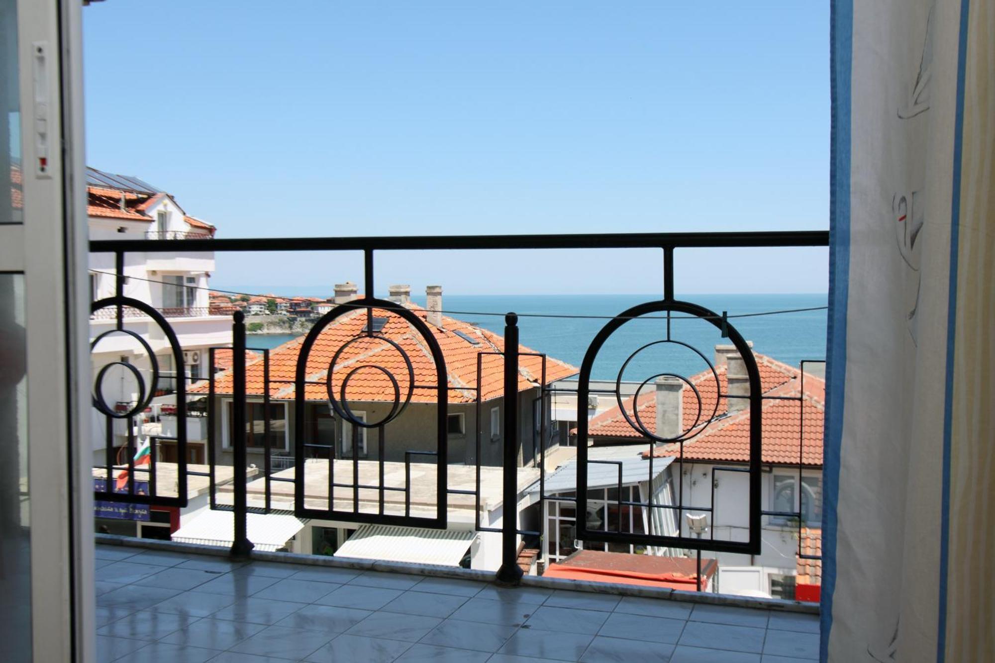 Family Hotel Verona Sozopol Luaran gambar
