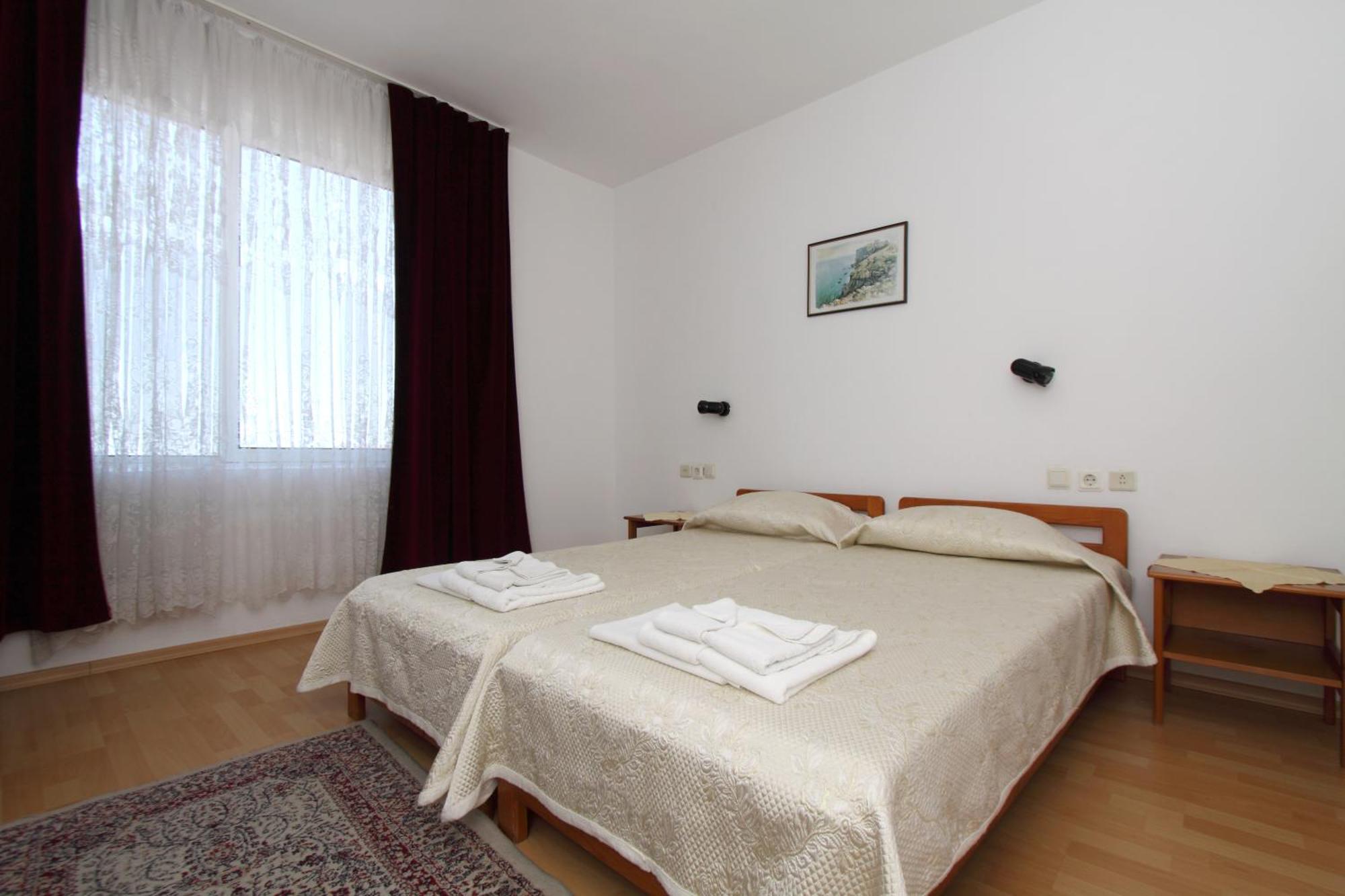 Family Hotel Verona Sozopol Luaran gambar