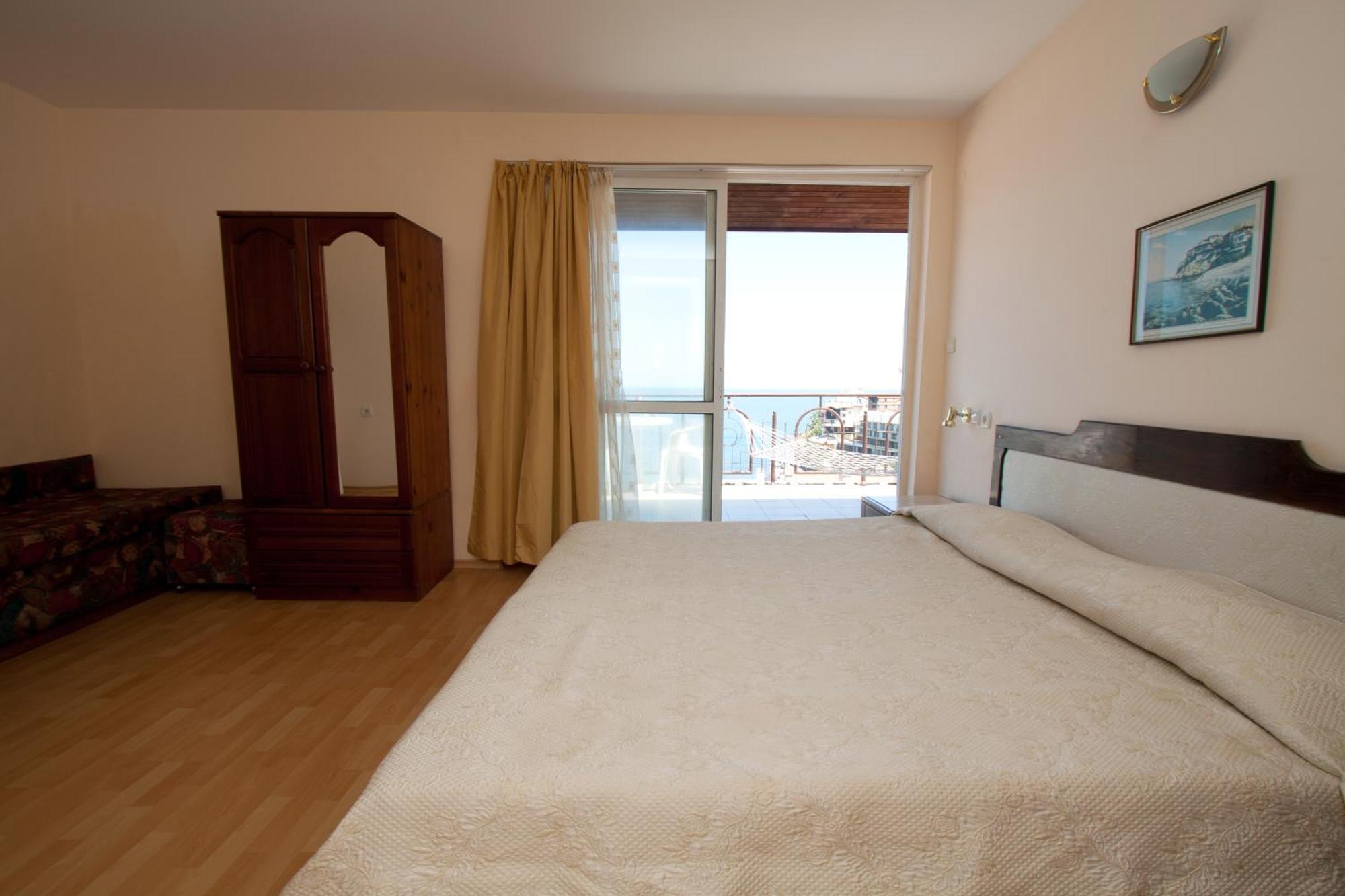 Family Hotel Verona Sozopol Luaran gambar