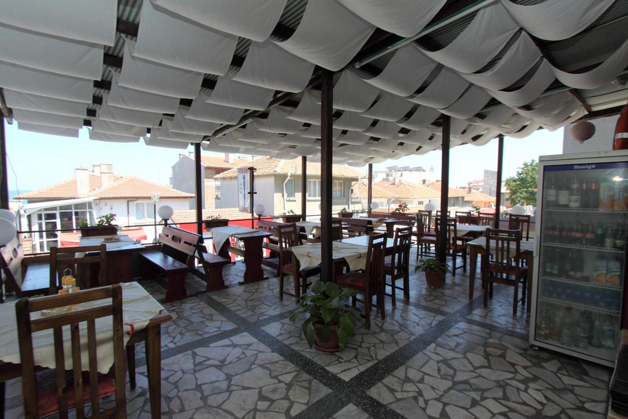 Family Hotel Verona Sozopol Luaran gambar