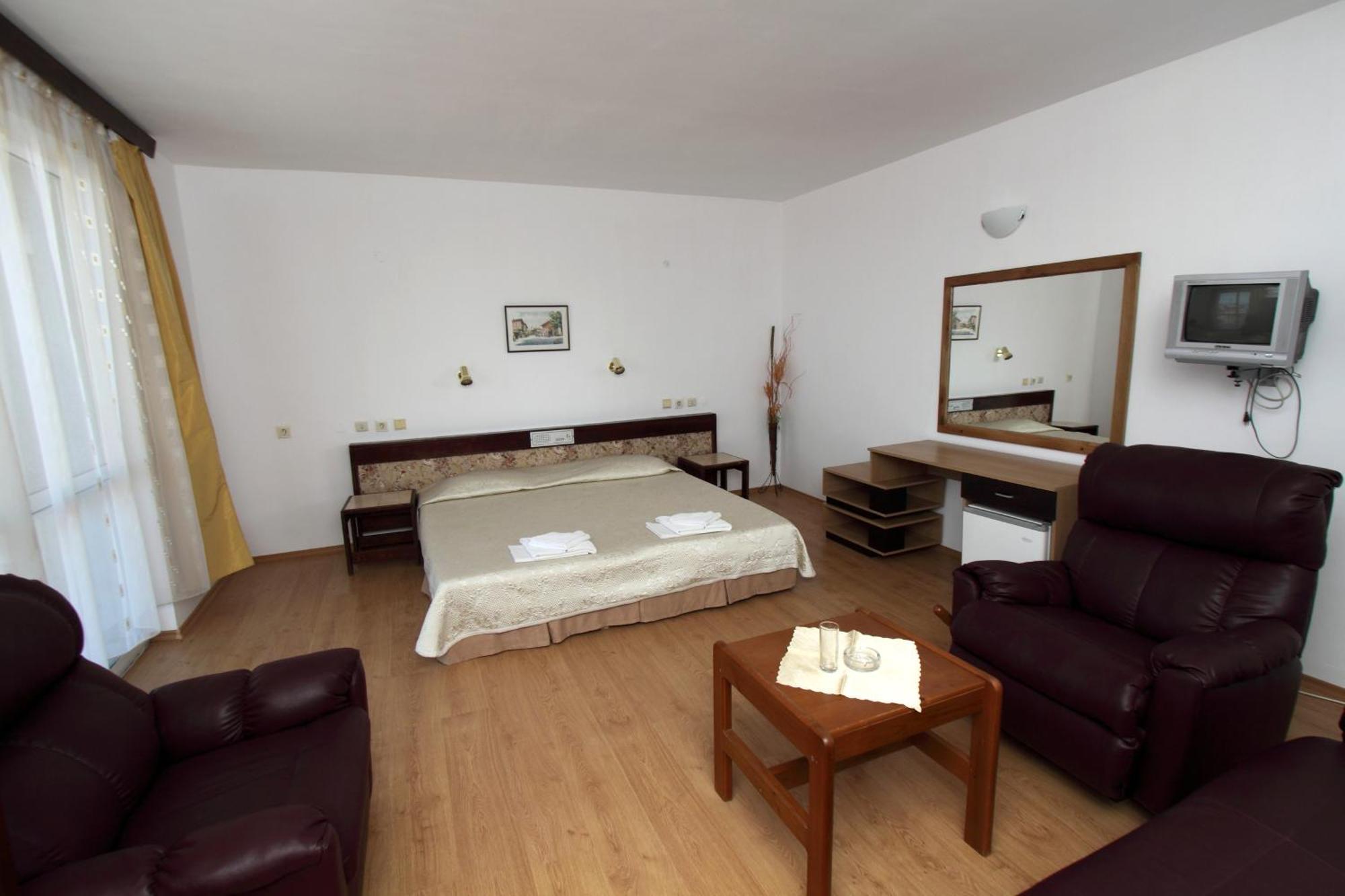 Family Hotel Verona Sozopol Luaran gambar