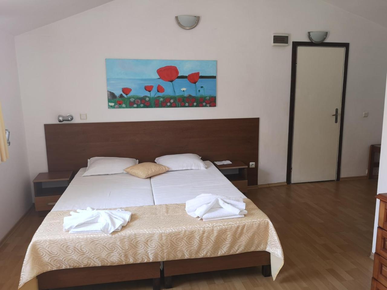 Family Hotel Verona Sozopol Luaran gambar